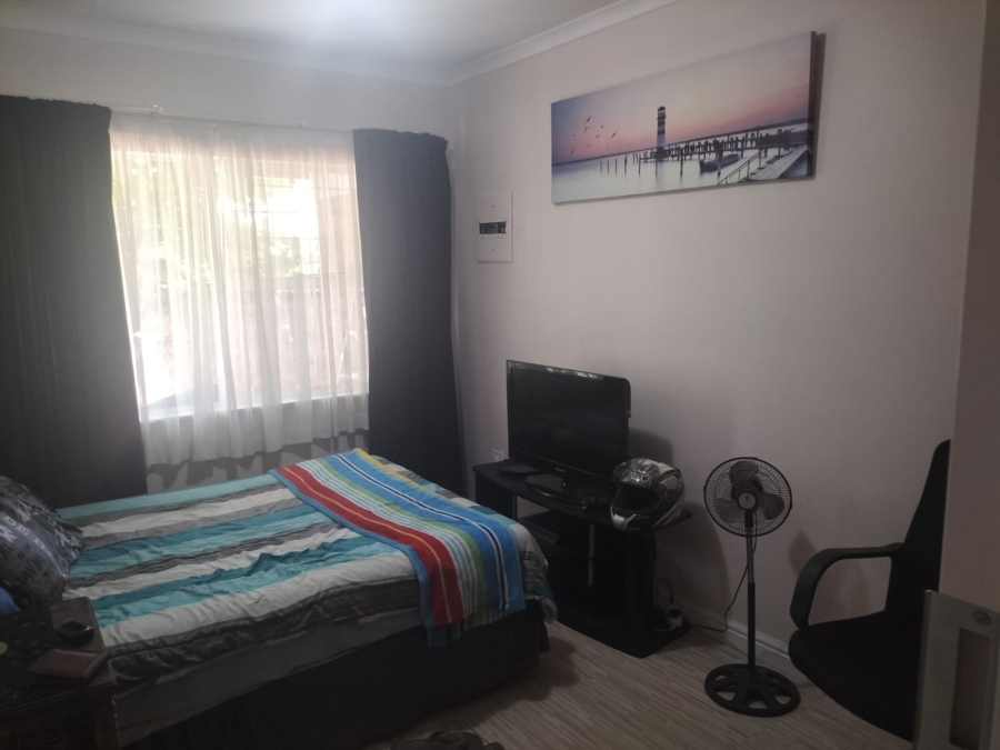 To Let 3 Bedroom Property for Rent in Pellissier Free State